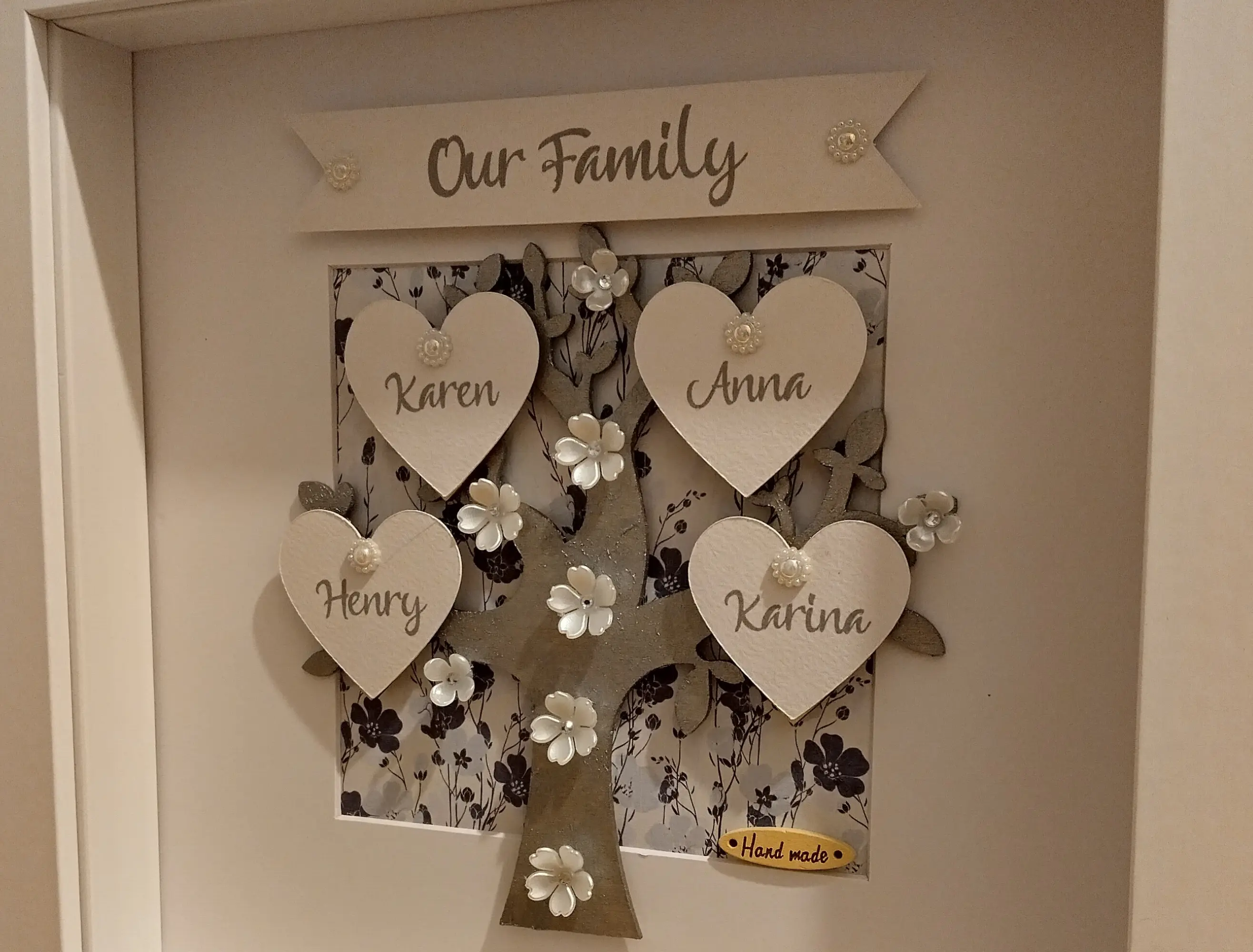 Personalised family tree frame for wall heart flowers silver tree